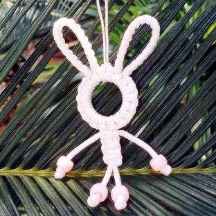 可爱小兔子手工玩偶，伞绳编法视频教程分享#手工编绳