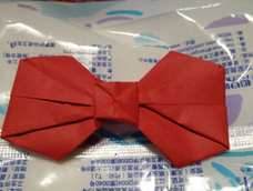 蝴蝶结(๑•ั็ω•็ั๑)