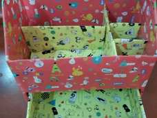 简单版的收纳盒(/ω\)
第一次做,比较粗糙,但胜在过程充实快乐。