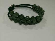 我喜欢这种深一点的油青玉珠，油亮亮的很有质感很耐看