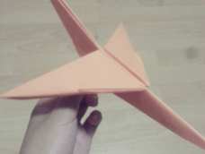 纸飞机，童年的回忆