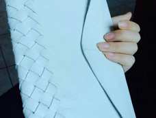 不知道为啥。。编不好看😔