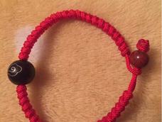 袋子里的珠子穿不上，换了一个代替也不错吧