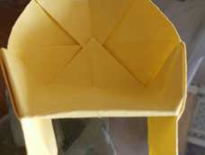 好像有哪点不对，我是用胶水粘的