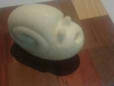 学做一只象牙果蜗牛，问题很多，做的时候才发现对蜗牛一点也不了解，做完了感觉一点不像，改天弄只真蜗牛好好观察一下。