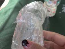 好想扇自己一巴掌……〒_〒 T^T QAQ
简直就是一个灯泡套子………………
(此刻我的内心是崩溃的(⊙o⊙))