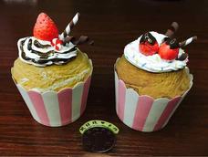 准备拿去义卖随便做的杯子蛋糕😁
还有什么简单粗暴的大家推荐一下,我多做几件作品拿去义卖。