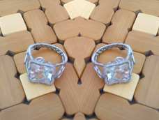 石头那块没做好,往下掉……看着容易咋这么虐啊