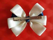 第一次做手工,模仿公主做的。