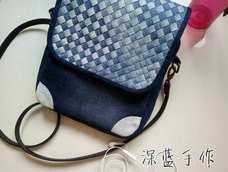 剪了两条牛仔裤,改一个包包。