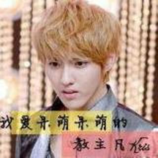 那些曾经，悲伤埋葬在心底