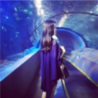 （                  ❤ ）