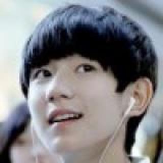 叫baby源的少年和他的女孩