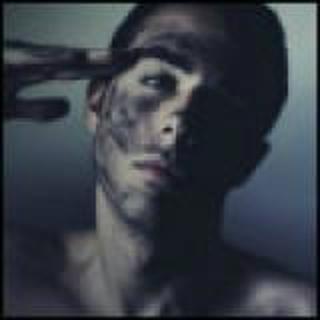 假戏真做，真戏假作