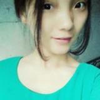 一支粉红色唇膏