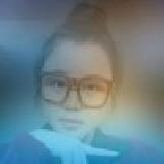 爱穿裙子的圆球球