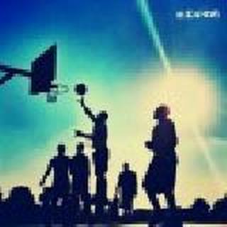 人生何处不低谷。