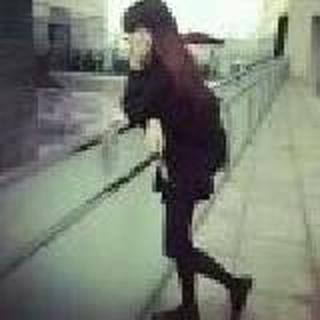 人丑嘴不甜长得危险还没钱