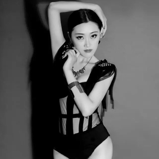 Angela猫妮儿