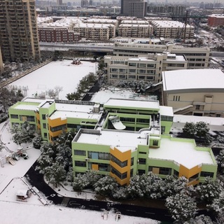 冬天的第一场雪