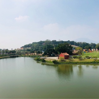 山嘉