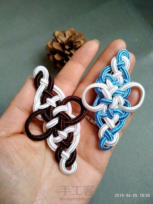 感谢教程，谢谢指点🙏🙏🙏
做了三个，改天有空加上流苏再粘到发夹上做成发饰🎀🎀🎀 第2张