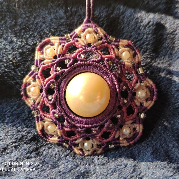 再来一款囡绳教程作业，突然觉得多学习一下复杂款，可以疏通脑回路，哈哈，感谢囡绳无私分享。