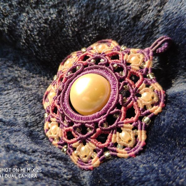 再来一款囡绳教程作业，突然觉得多学习一下复杂款，可以疏通脑回路，哈哈，感谢囡绳无私分享。 第1张