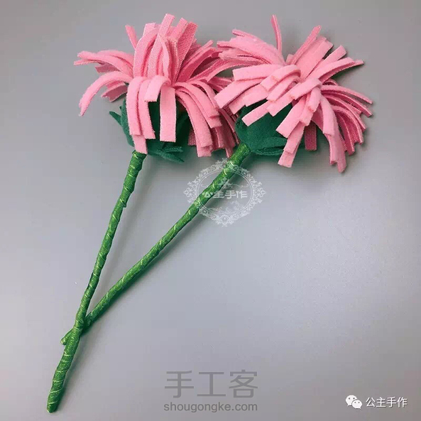 祝大家节日快乐！亲手做朵花送麻麻吧！！ 第1张