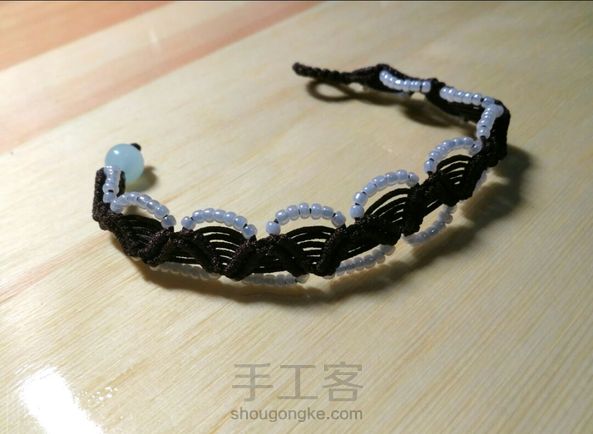 只有这颜色的绳子，果然配色很重要啊，教程很棒(ง •̀_•́)ง