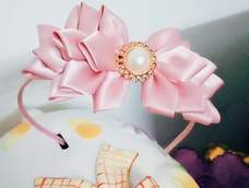 交作业啦!粉嘟嘟的惹人爱