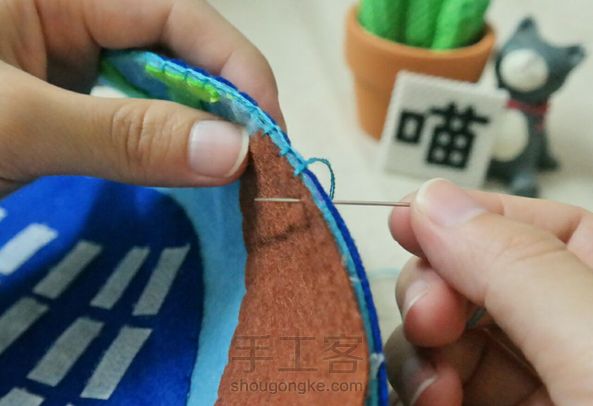 也许，曾经离去的时光和纸质的触感再也无法找回了；但是，融入了温度的的手工挂历，却能在信息化的时代里默默诉说它的温情！ 第7张