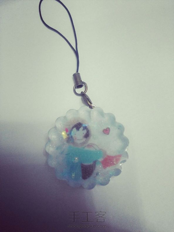 美美哒的滴胶饰品，已出教程了，下次发旁边那个的滴胶教程