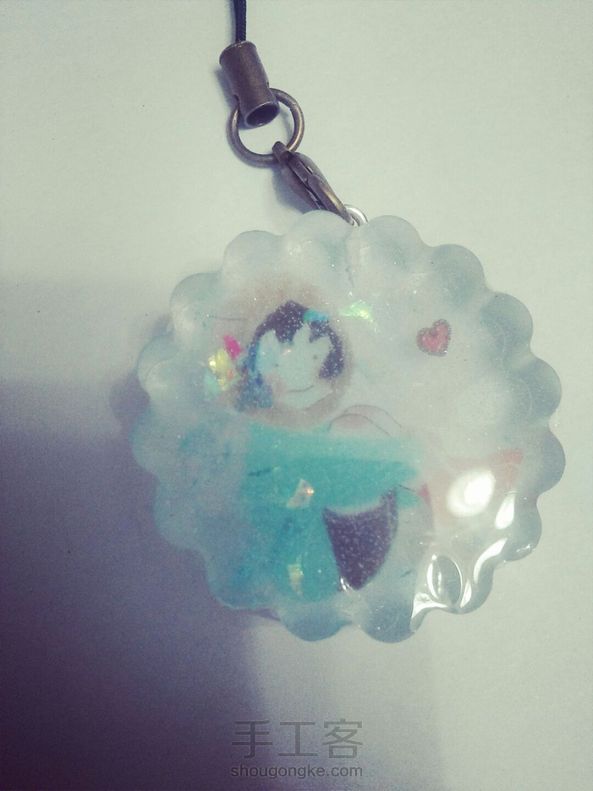 美美哒的滴胶饰品，已出教程了，下次发旁边那个的滴胶教程 第1张