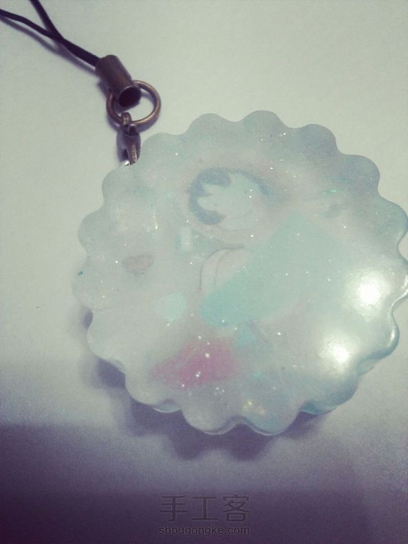 美美哒的滴胶饰品，已出教程了，下次发旁边那个的滴胶教程 第3张