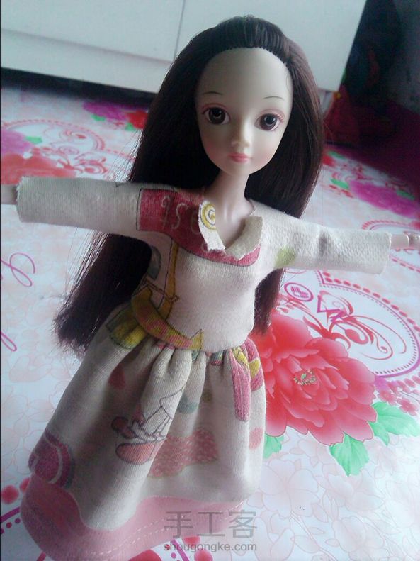 #可儿#用旧衣服做的小裙子，还不错，我有发教程的，超级简单，洛芊baby真是越看越美 第8张