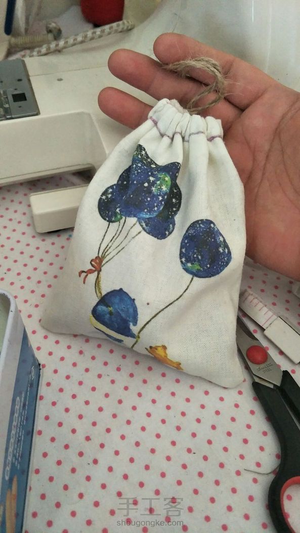 加的后边蕾丝，还是不错的对吧？试试 第1张