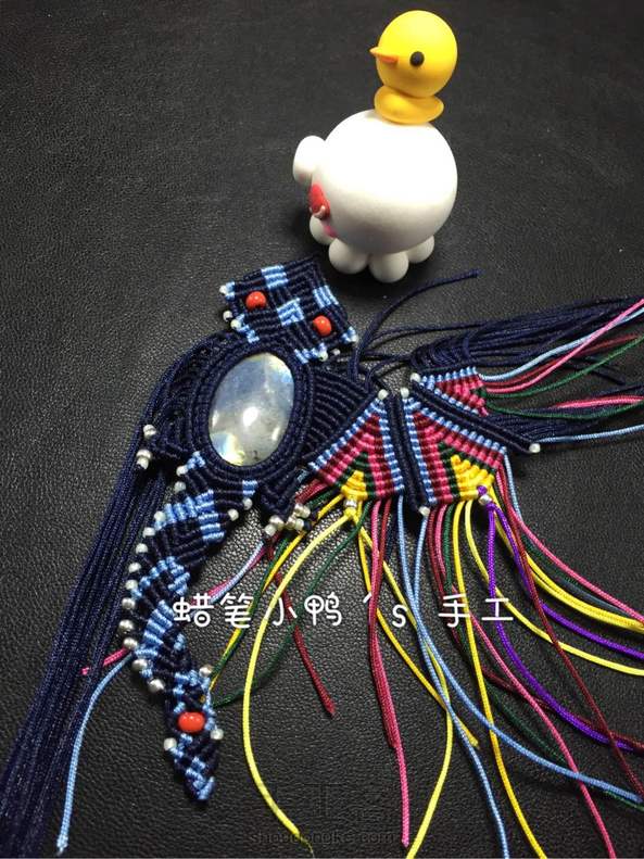给歪歪交一个作业，材料依然是我最爱的72号玉线，还没勇气挑战蜡线编织呢！