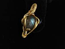 学习!很喜欢这个吊坠,就是没看清走线,和教程好像不太一样。