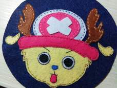 对着教程图总算把正面撸出来了~可是总感觉怪怪的……好像肥了点？？？