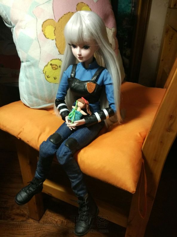 【叶罗丽】给你的娃娃做个娃娃
教程已发，快来围观😘😘