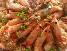 今天学做了这道菜，儿子吃的停不下来，老公也说好吃，真的很有满足感！😊