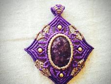 当石头不美的时候就要靠巧手装扮了，感谢教程