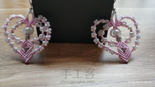 大大的耳环 第1张