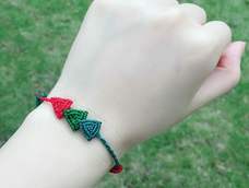 交作业咯，非常感谢老师的教程。尾扣改了一下，因为朋友说要送人的，那人手围不清楚，所以做了万人合适戴的抽拉式，合上分开都可以