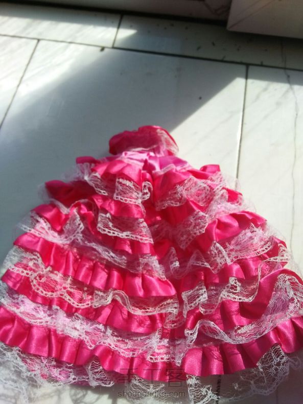 衣服，有买的，也有DIY的，秀一下我这几天的成果，以后就没太有时间了