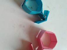 歪歪扭扭不成样子😂第一次折这两个小东西，拍出来...自己觉得挺好看的吧😉