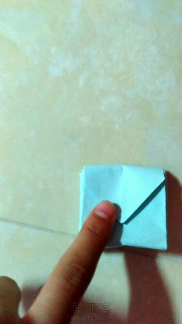 纸盒子
