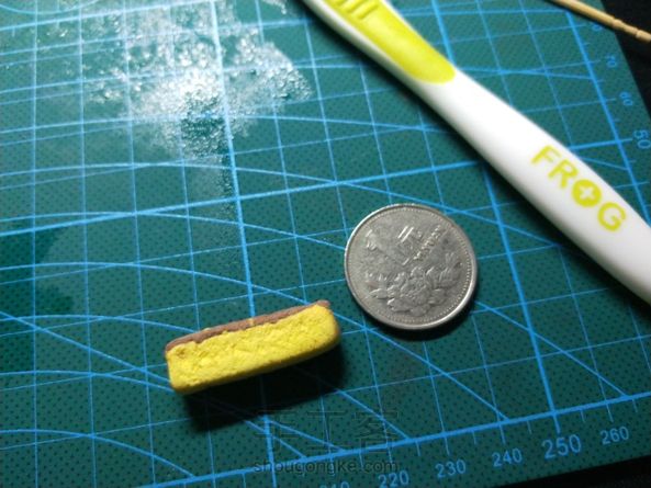 第一次做食玩😏没有成功做出那种蓬松的感觉(´-ι_-｀)颜料等了好久才干(｡･ˇ_ˇ･｡:) 第1张