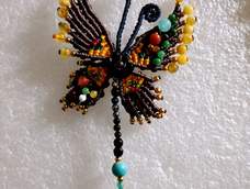 终于编好一只耳环😊